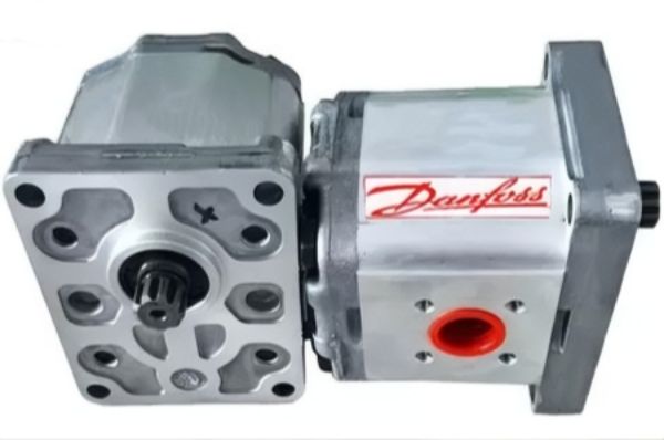 Danfoss丹佛斯矿用卡车双联齿轮泵